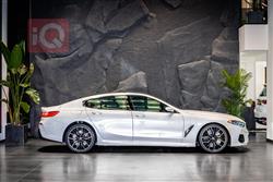 بي ام دبليو 8 الفئة